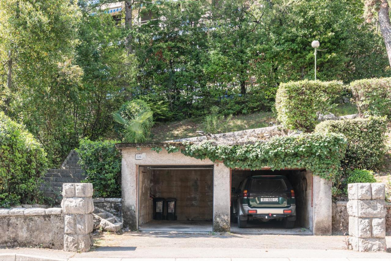 Apartments Virna Opatija Exterior photo