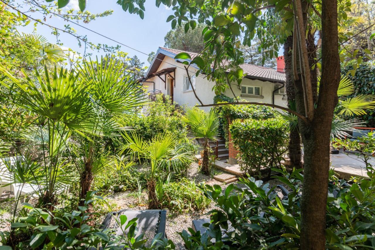 Apartments Virna Opatija Exterior photo